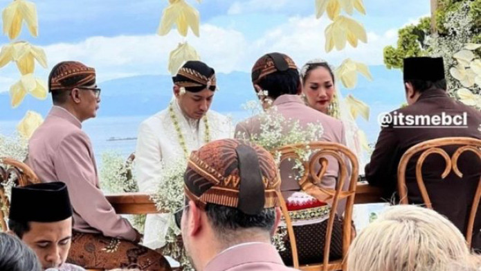 Selamat! Bunga Citra Lestari & Tiko Aryawardhana Resmi Menikah di Bali