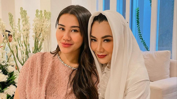 Pulang Umroh, Reza Artamevia Doakan Aaliyah Massaid & Thariq Halilintar Berjodoh